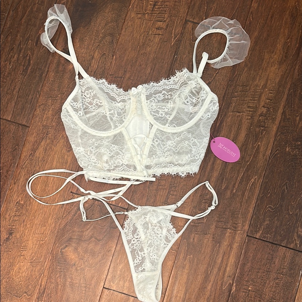 Allure White Lace Bra Intimates Collection